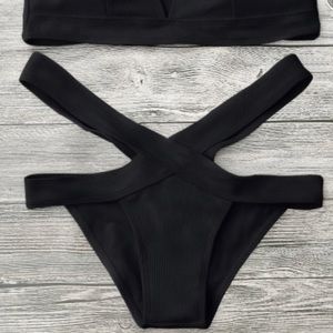 NWT‼️ Zaful bikini bottoms